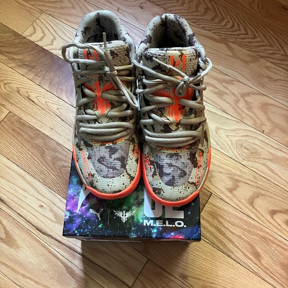 Lamelo Ball shoes for 100,00$ - Picture 4 of 4